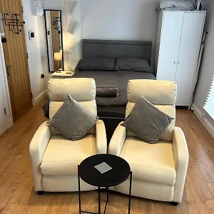 Jaskar 2 Cheltenham